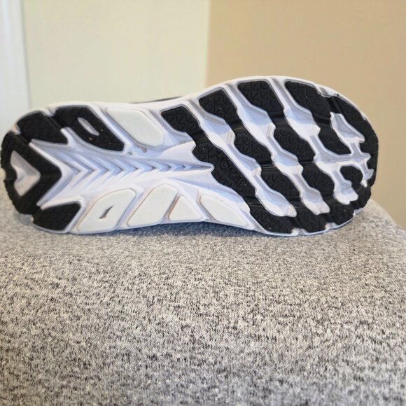 Hoka Clifton Running Shoes Womens 7.5B Black Gray - Picture 4 of 9